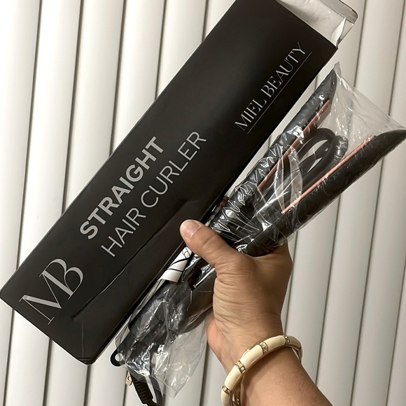 MB MIEL Beauty Other - MB Miel Beauty Straighten or Curl NIB